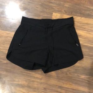 kyodan black shorts with zippered pockets
